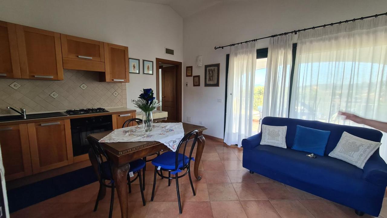 Casetta dei fiori Arzachena Esterno foto